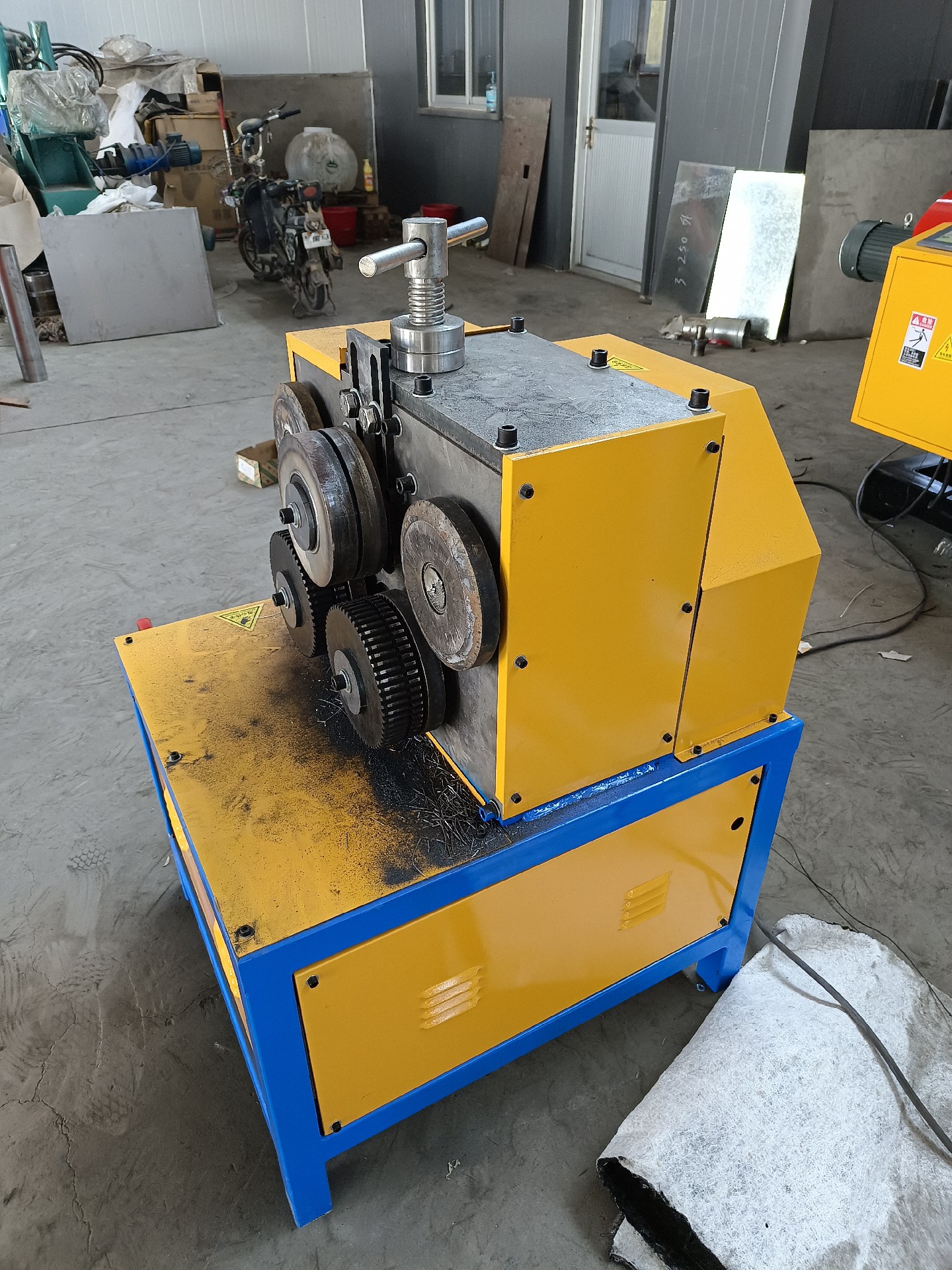 aek jy series rolling machine2