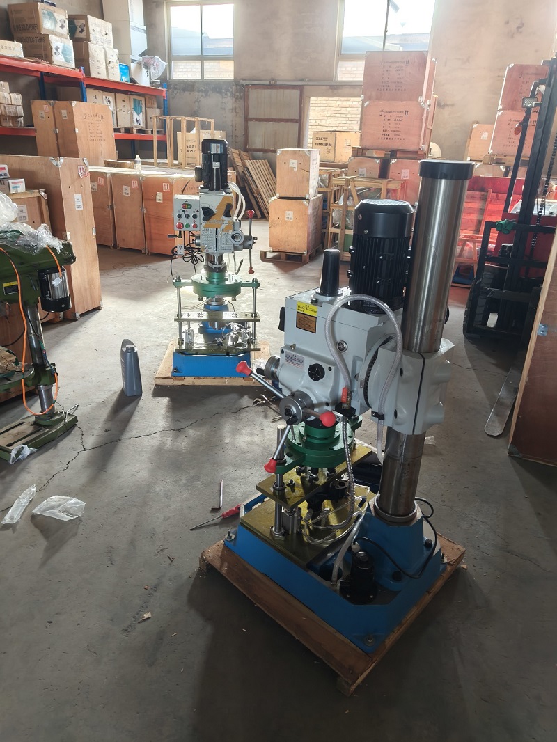 automatic drilling tapping machine2