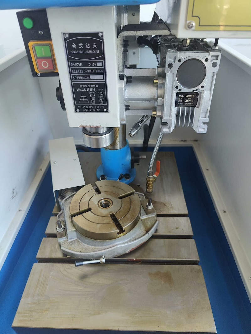 automatic feeding cnc drill press bench drilling 2