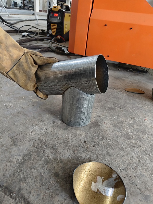 stainless steel pipe plasma cutting