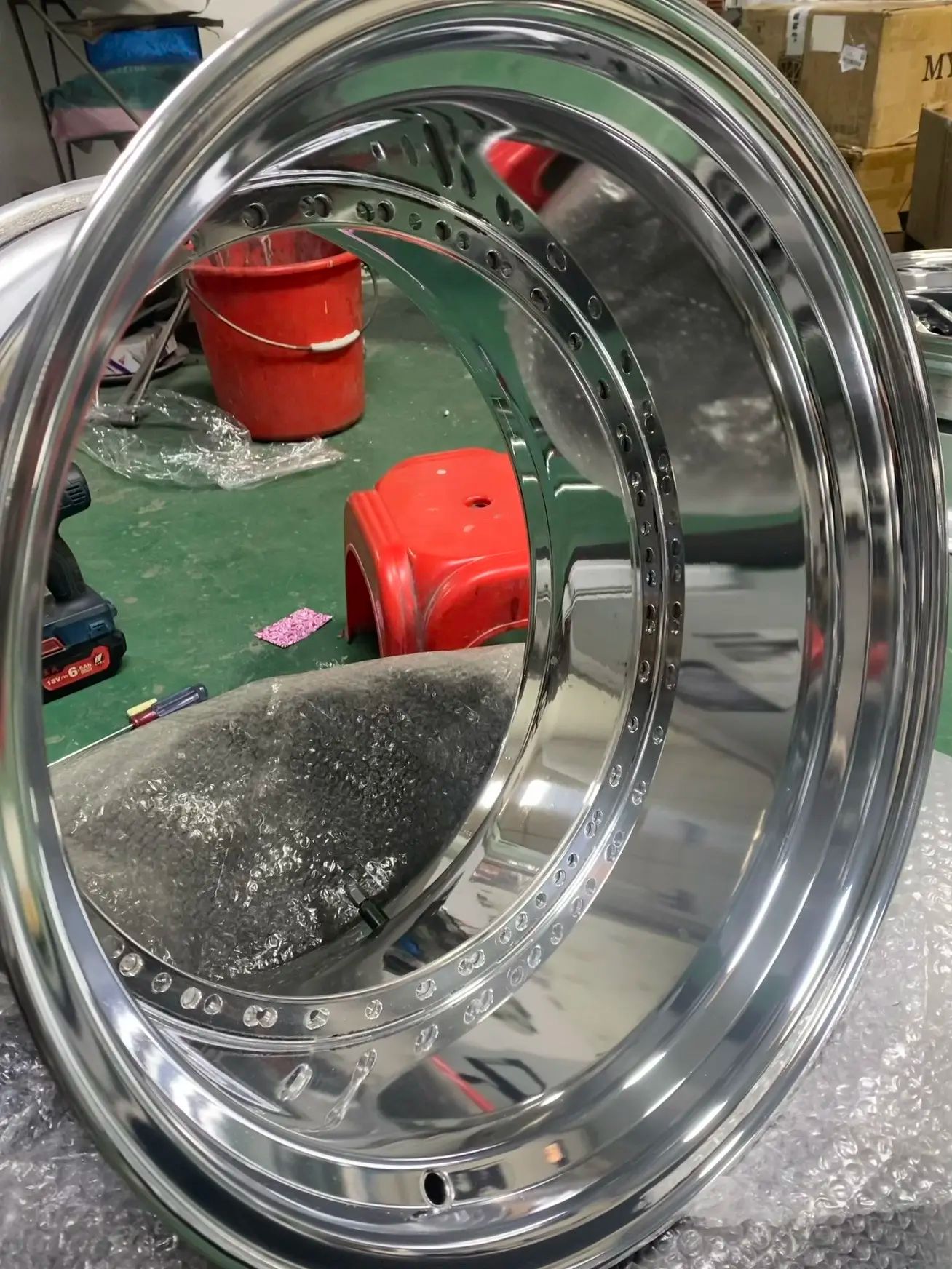 alloy wheel mirror polishing