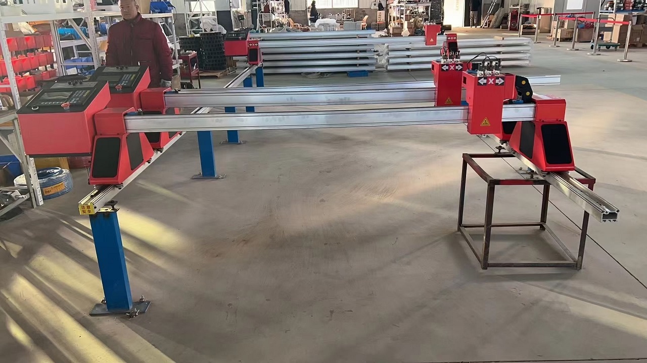 light gantry type cnc plasma cutter machine metal cuttingdual track