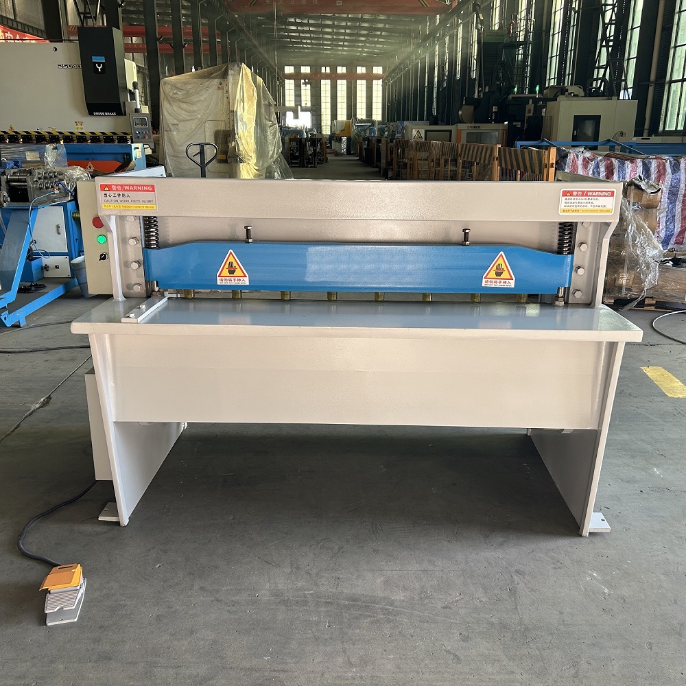 electric sheet shearing cutting machine img3